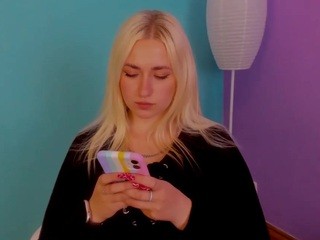 adeeell nude live sex video chat