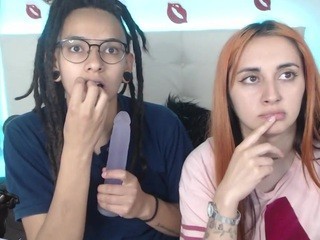 clareandkatte nude live sex video chat