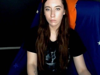 Pretty-Sofa nude live sex video chat