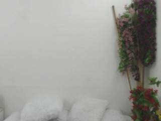 Sara-W nude live sex video chat