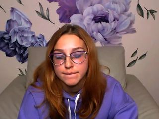 Alaina-Shy nude live sex video chat