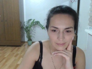AngelaMaroon nude live sex video chat