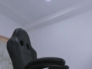 LauraPicarello nude live sex video chat