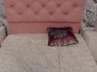 Sofiiaa-hot nude live sex video chat