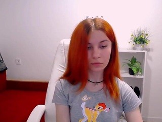 Candy-Amalia nude live sex video chat