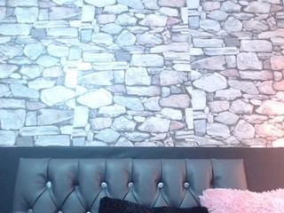 Emmily-21 nude live sex video chat