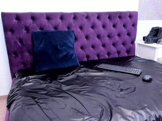 SupremeShow1 nude live sex video chat