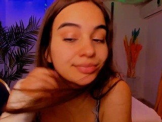 Saraa-Stone nude live sex video chat