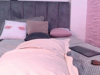 Alyssaaa nude live sex video chat
