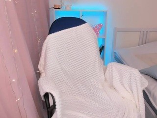 Katrin-Daniels nude live sex video chat