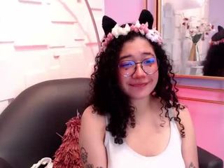 SakuraMilkkk nude live sex video chat