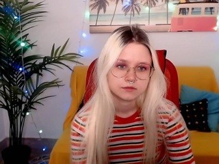 Roxi-star nude live sex video chat
