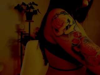 Hollyshiit nude live sex video chat