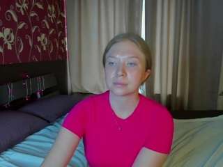 Mila-Blue nude live sex video chat