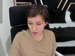 Chloepetite nude live sex video chat