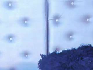 EmmaWillde nude live sex video chat