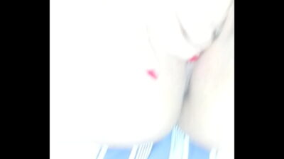Dedos juguetones conchita mojada