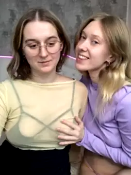 Jitoon_Exe naked strip webcam for live sex video chat
