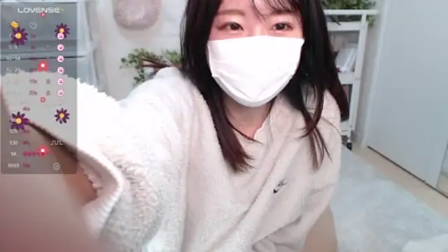 Saki_87 naked strip webcam for live sex video chat