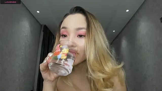 hiro_kai naked strip webcam for live sex video chat