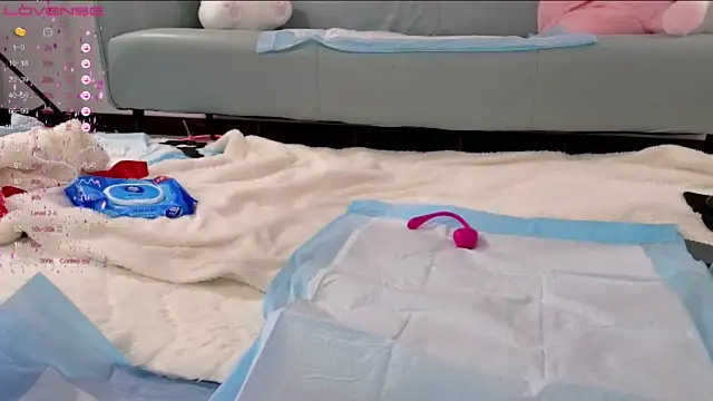 huihui-66 naked strip webcam for live sex video chat