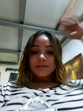 veronicahot1997 naked strip webcam for live sex video chat