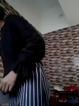 CuteDighi naked strip webcam for live sex video chat