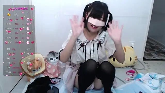 risa-kitty naked strip webcam for live sex video chat
