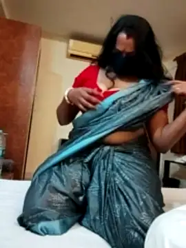 Riyariya1 naked strip webcam for live sex video chat