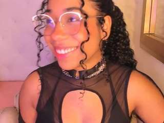sophie-13 nude hot live sex chat