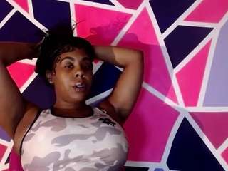 Thicky Nicky nude hot live sex chat