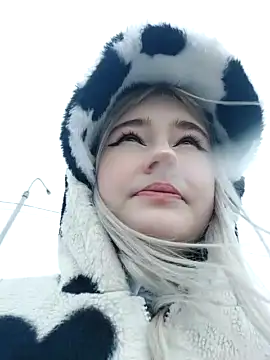 AmyLeeVibe naked strip webcam for live sex video chat