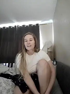 SluttyAria_ naked strip webcam for live sex video chat
