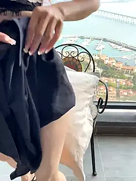 Daji-520 naked strip webcam for live sex video chat