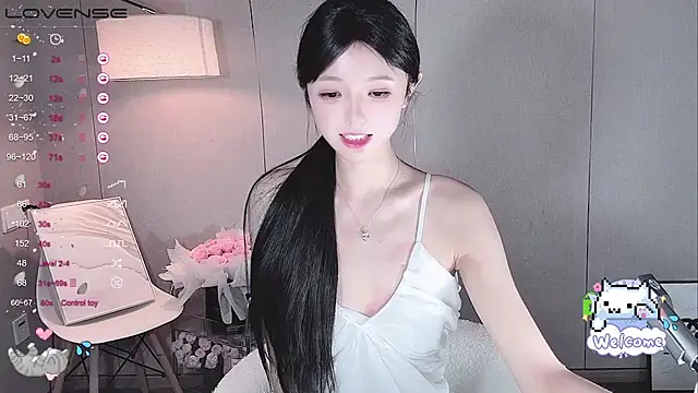 Dotsu_xhen naked strip webcam for live sex video chat