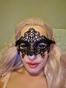 Kawaii_Misa naked strip webcam for live sex video chat