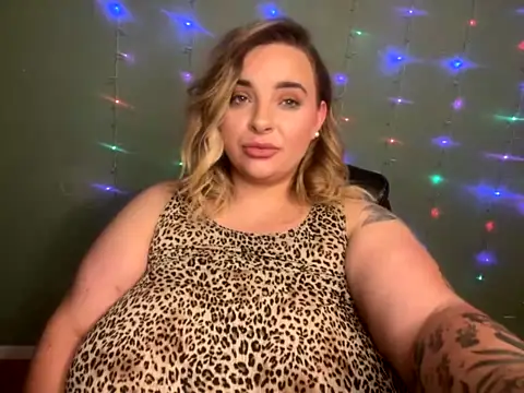 lairarose naked strip webcam for live sex video chat