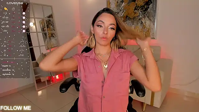 MelissaMoore_ naked strip webcam for live sex video chat