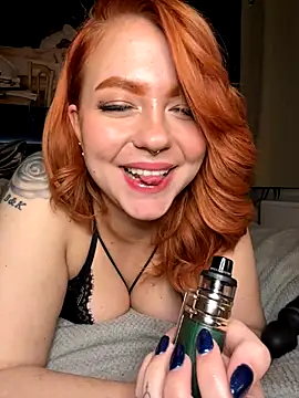 VictoriaLaFleur naked strip webcam for live sex video chat