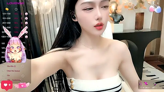Aisi-20 naked strip webcam for live sex video chat