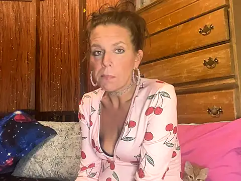 Cherrypoppns naked strip webcam for live sex video chat