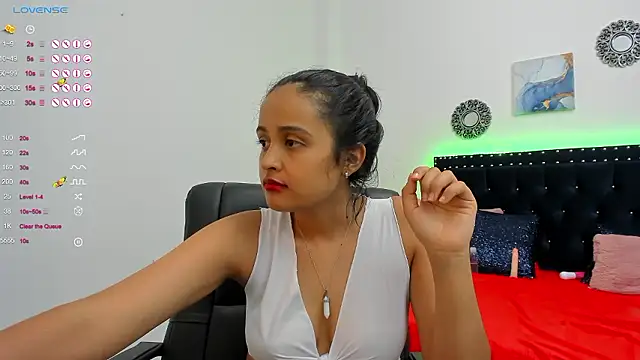 Lili666_ naked strip webcam for live sex video chat