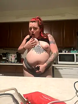 lotusbabylynn naked strip webcam for live sex video chat