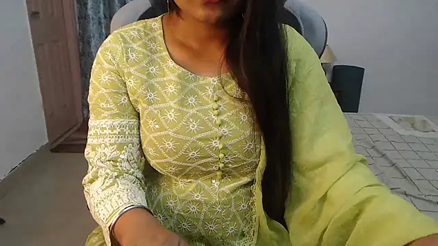 Priya-applepie001 naked strip webcam for live sex video chat
