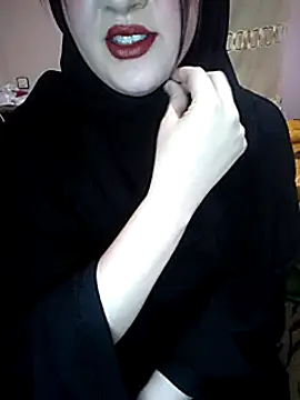 Rawya-34 naked strip webcam for live sex video chat