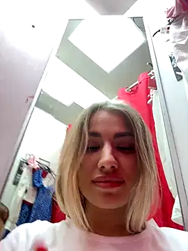 StrawberryPie69 naked strip webcam for live sex video chat