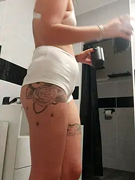 An_g_elly naked strip webcam for live sex video chat