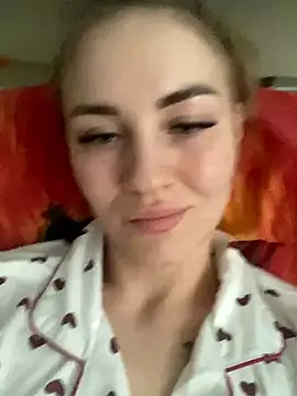 DreamGirl-777 naked strip webcam for live sex video chat