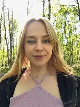 elegant_babe naked strip webcam for live sex video chat