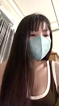 Lyly-18z naked strip webcam for live sex video chat
